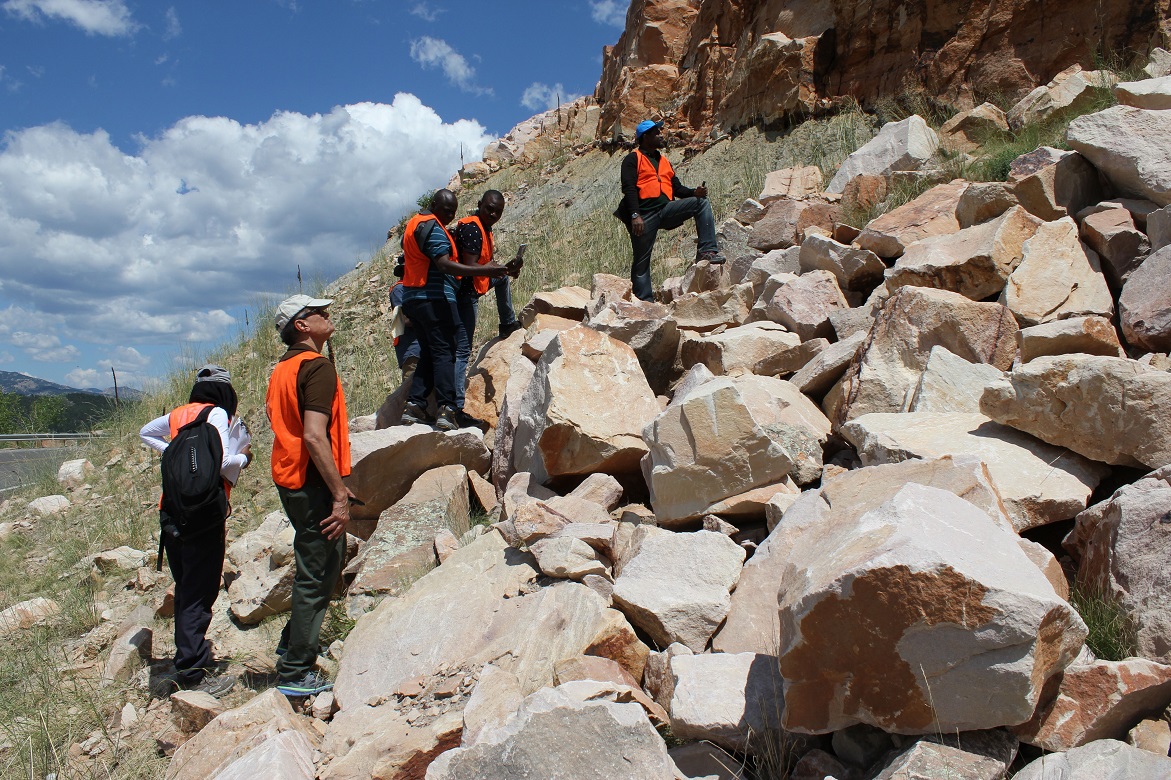GTC Delegates on A Geoscience Field Trip in Denver, USA